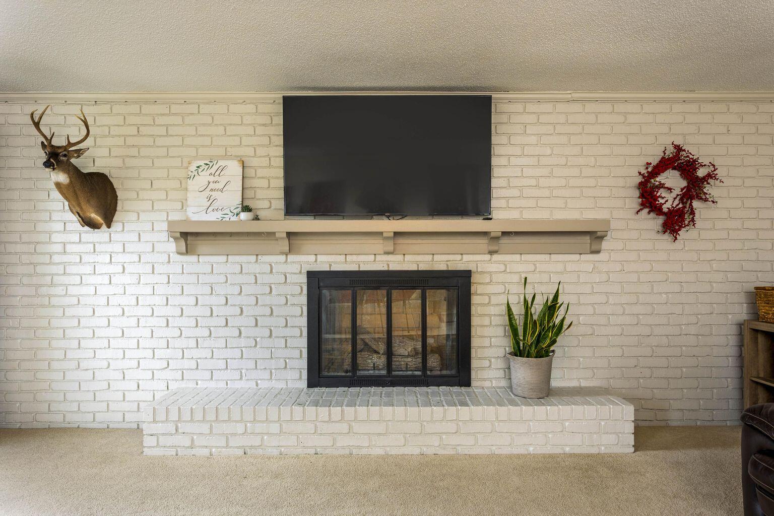 337 Edgewater Street Dayton, TN 37321 - Photo 26 of 63 Family Room