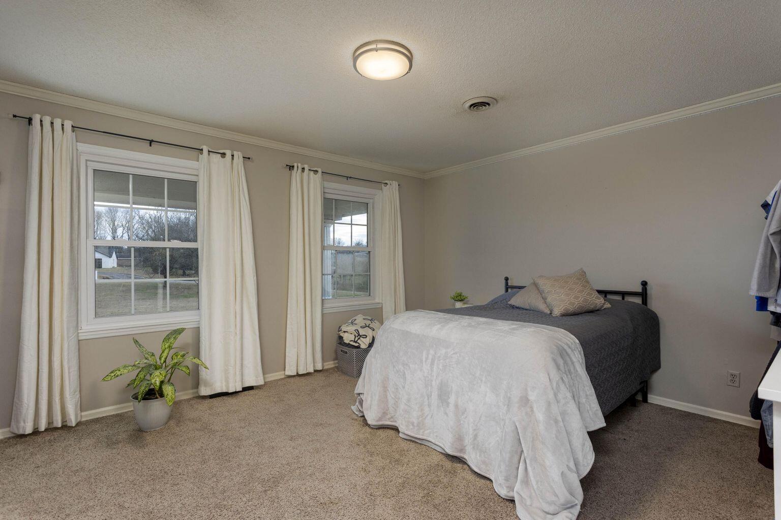 337 Edgewater Street Dayton, TN 37321 - Photo 33 of 63 Second Bedroom