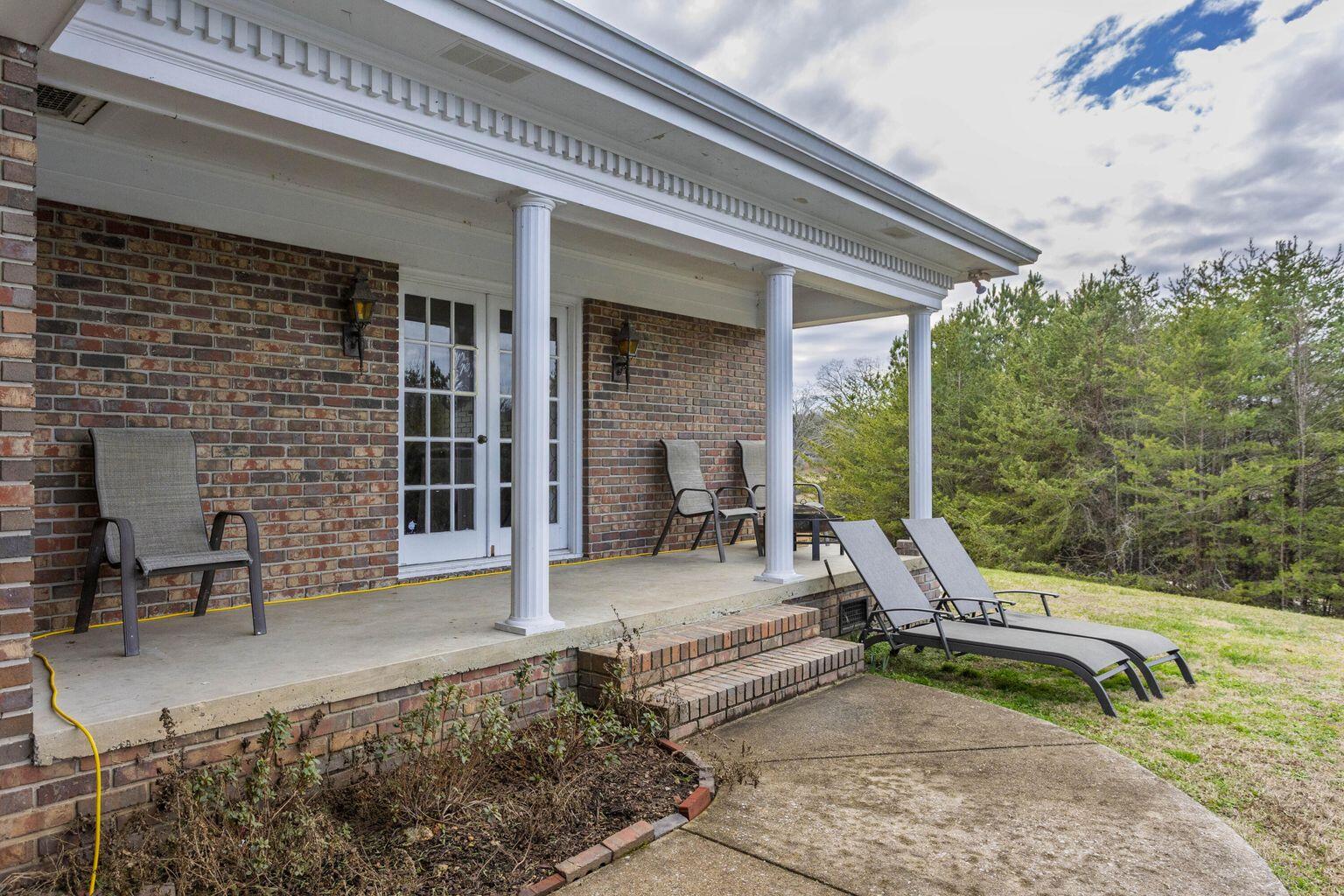 337 Edgewater Street Dayton, TN 37321 - Photo 45 of 63 Back Porch