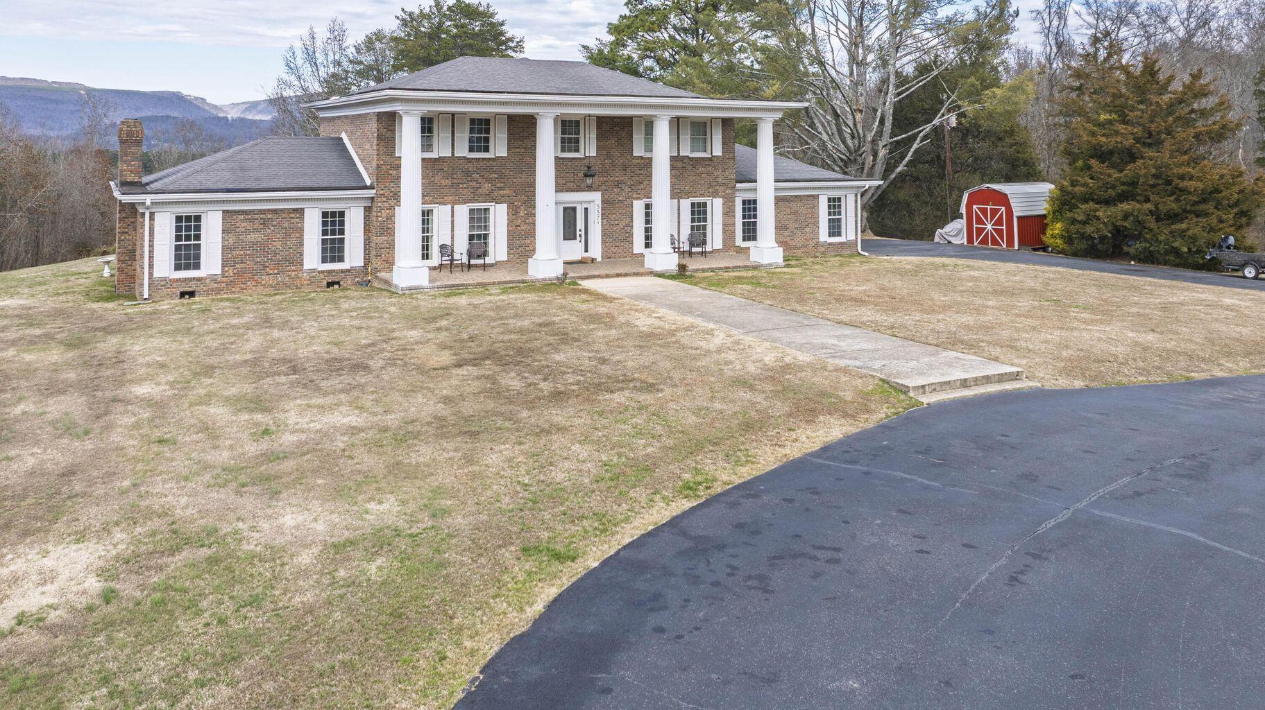 337 Edgewater Street Dayton, TN 37321 - Photo 51 of 63 Front of House
