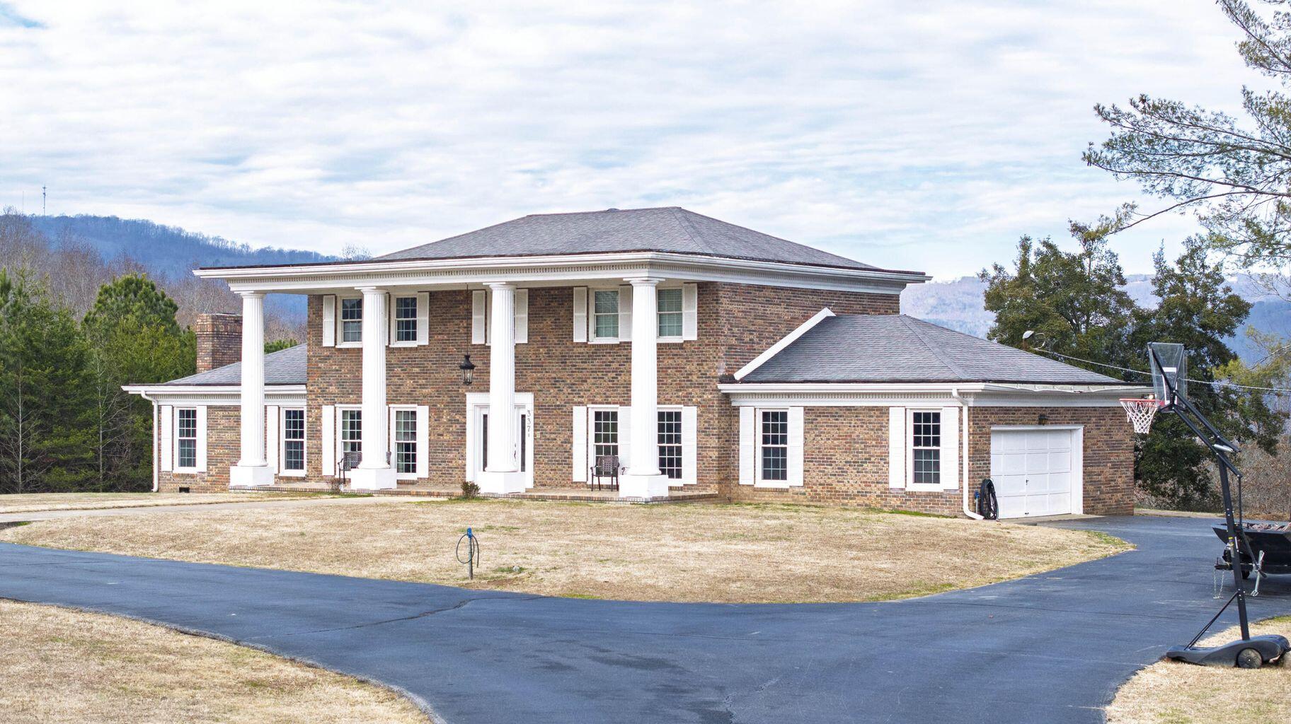 337 Edgewater Street Dayton, TN 37321 - Photo 52 of 63 Front of House