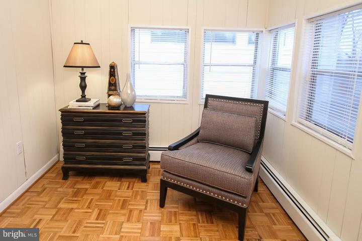 7109 Coventry Road Alexandria, VA 22306 - Photo 12 of 30 Family Room