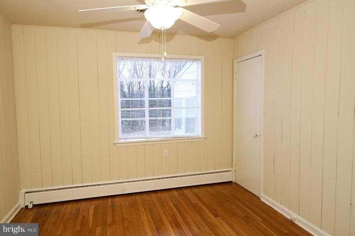 7109 Coventry Road Alexandria, VA 22306 - Photo 14 of 30 Bedroom