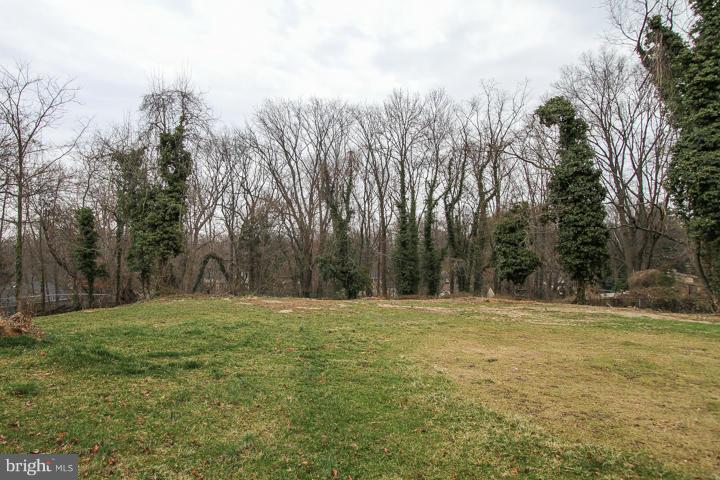 7109 Coventry Road Alexandria, VA 22306 - Photo 26 of 30 Exterior (Rear)