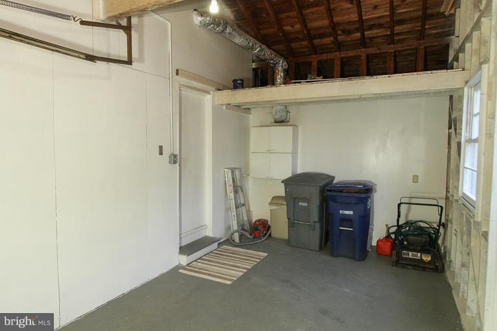 7109 Coventry Road Alexandria, VA 22306 - Photo 28 of 30 Interior (General)