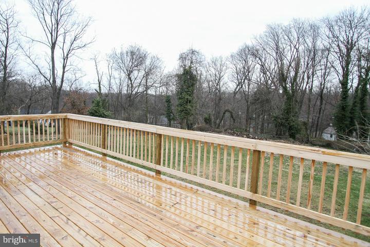 7109 Coventry Road Alexandria, VA 22306 - Photo 29 of 30 Exterior (Rear)