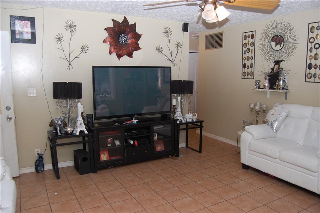 1708 Melbourne Road Lafayette, IN 47904 - Photo 10 of 11 Gallery Image 10