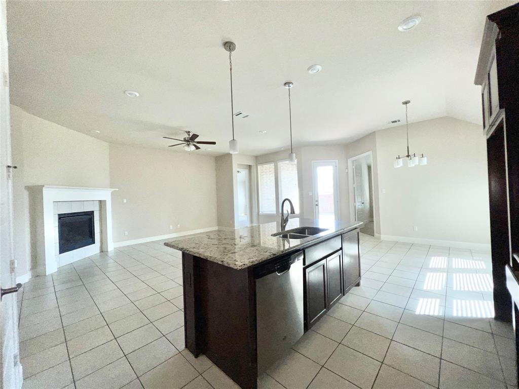 640 Bridgewater Road Fort Worth, TX 76131 - Photo 17 of 33