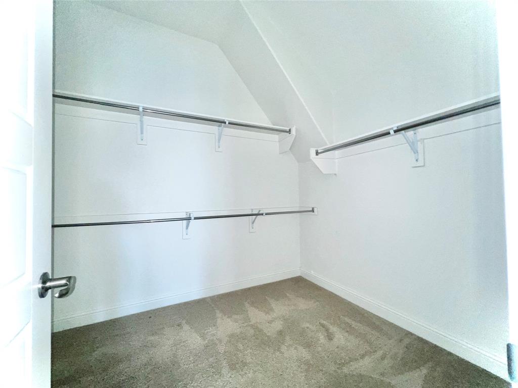 640 Bridgewater Road Fort Worth, TX 76131 - Photo 23 of 33