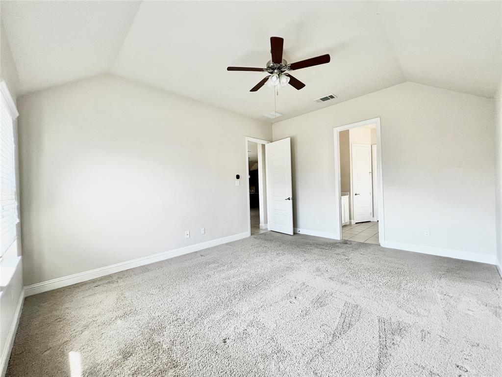 640 Bridgewater Road Fort Worth, TX 76131 - Photo 30 of 33