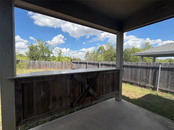 $1,750 | 18316 Great Falls Drive, Manor, TX 78653