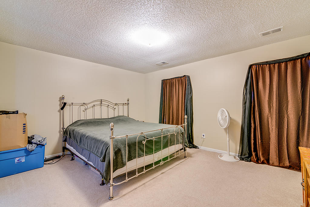 244 Dunning Road Summerville, SC 29486 - Photo 9 of 12 244 dunning pic 9