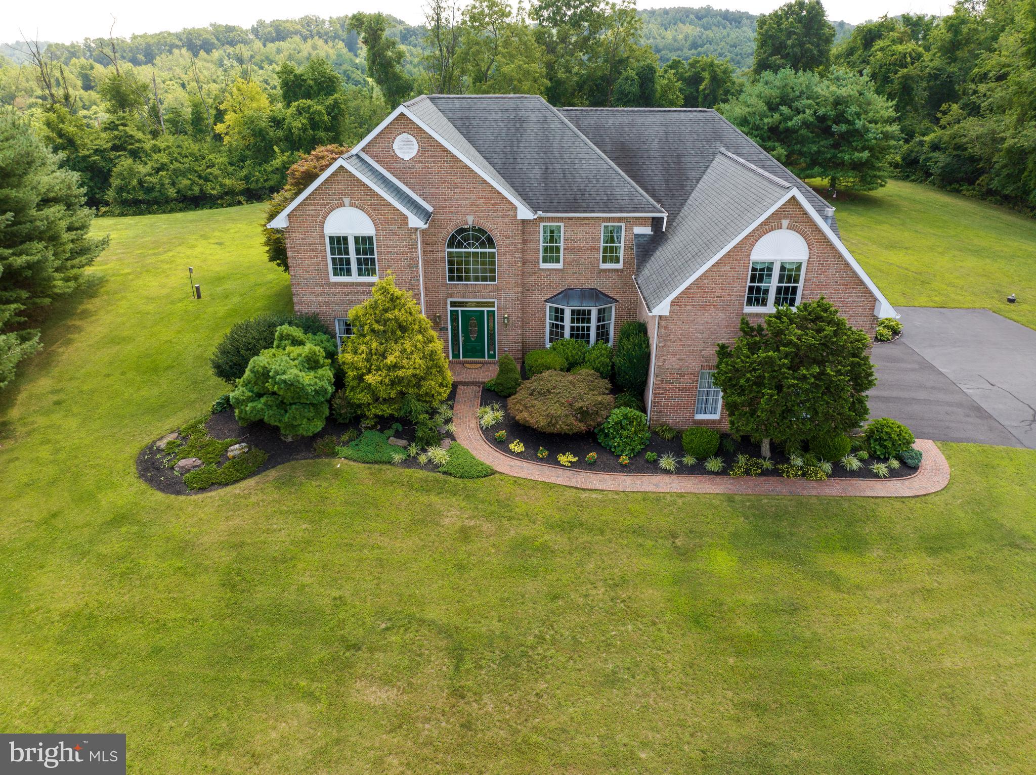 1015 Hunters Road Mohnton, PA 19540 - Photo 2 of 67