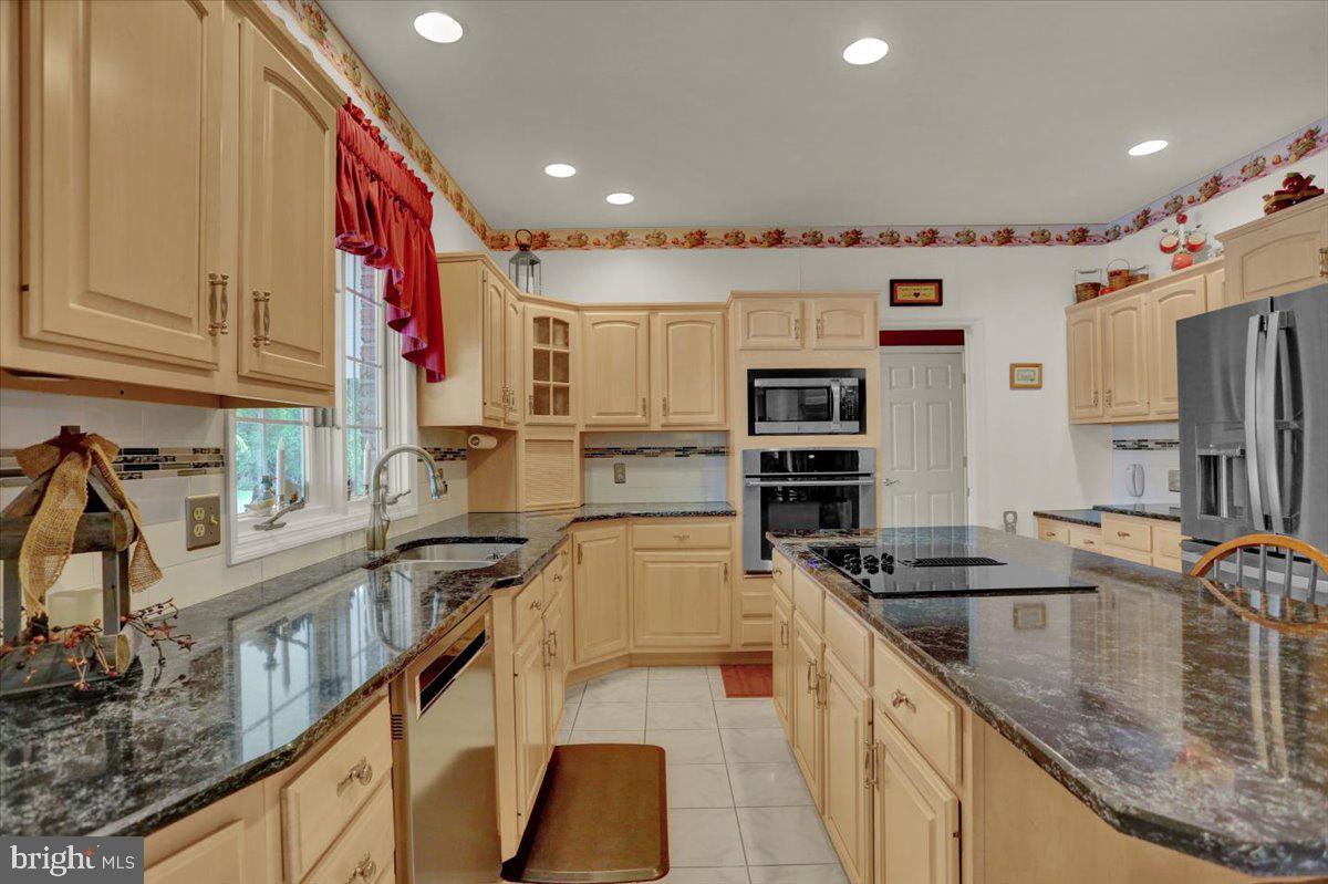 1015 Hunters Road Mohnton, PA 19540 - Photo 26 of 67