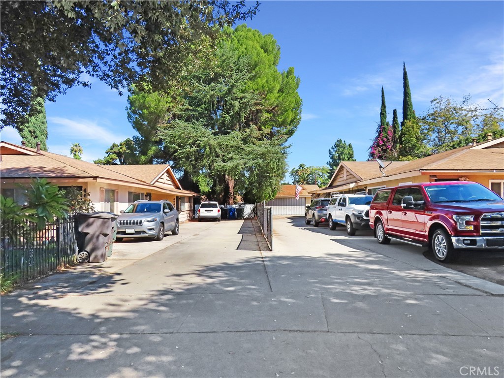4031 MacArthur Road Riverside, CA 92503 - Photo 7 of 13 a view of street with parked cars