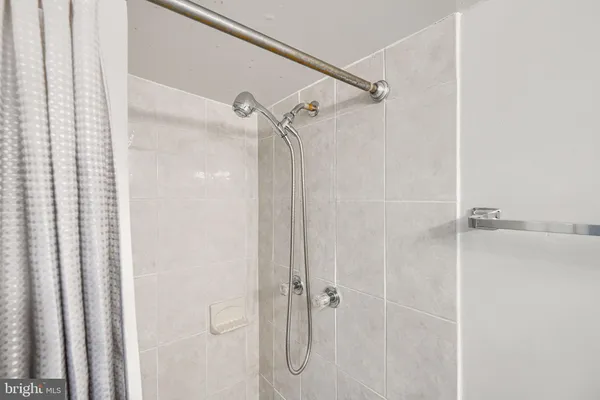 $1,895 | 1138 West Lombard Street, Baltimore, MD 21223
