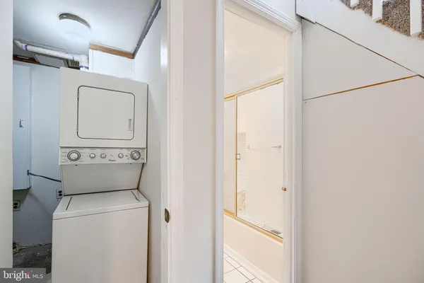 $1,895 | 1138 West Lombard Street, Baltimore, MD 21223