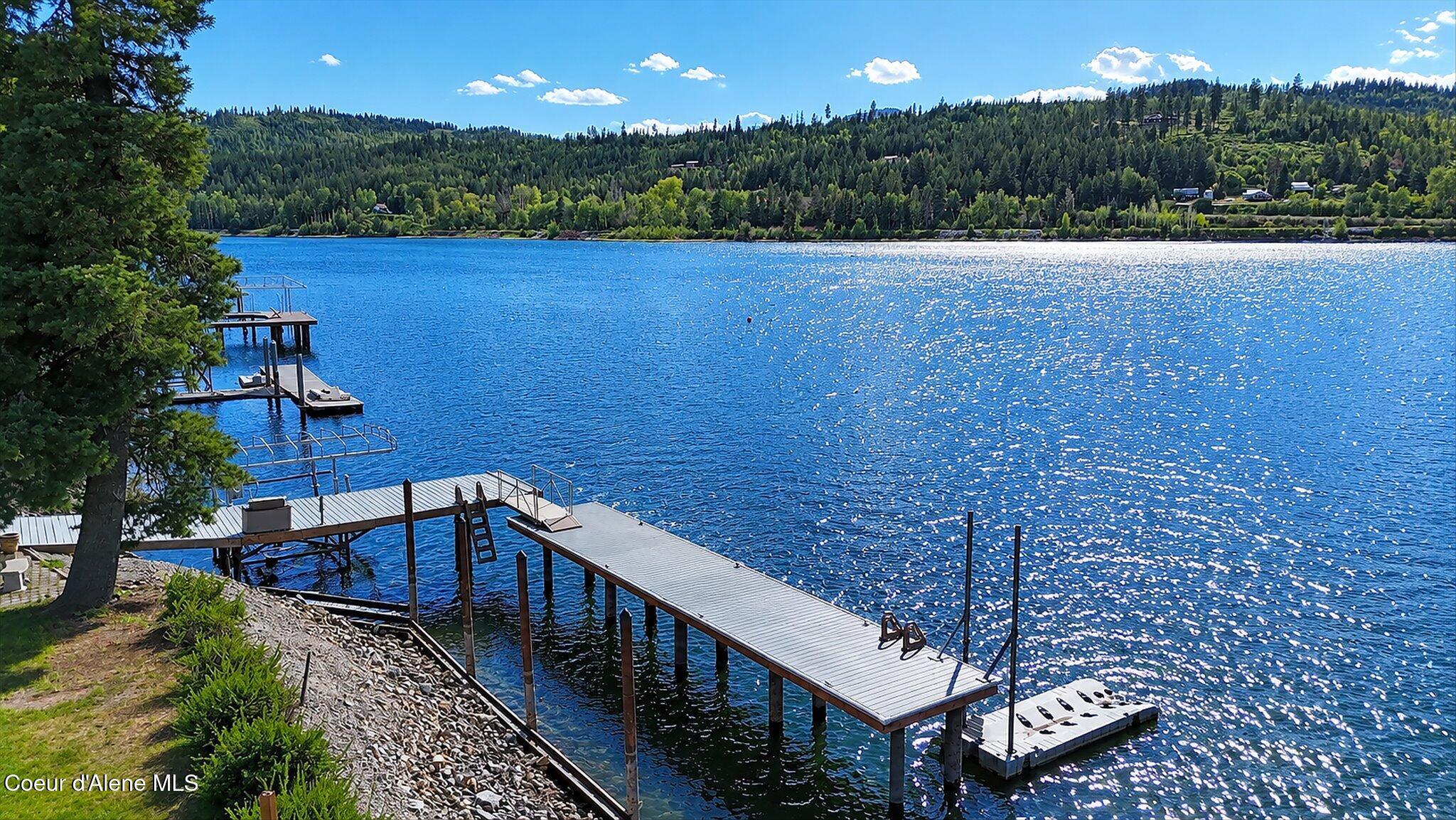 723 Evergreen Road Sagle, ID 83860 - Photo 5 of 40 51-126524920