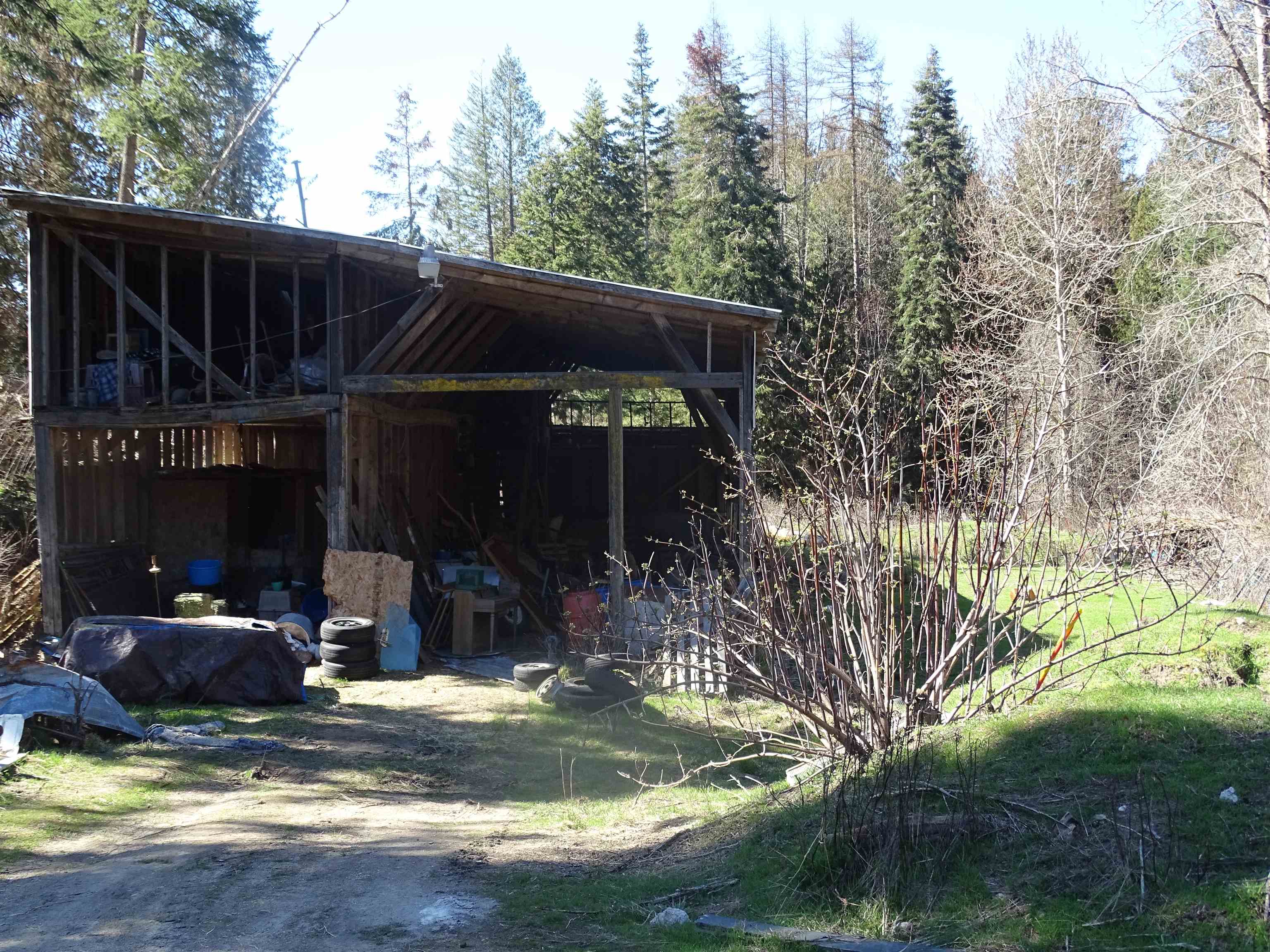 17208 East Blanchard Road Elk, WA 99009 - Photo 26 of 28