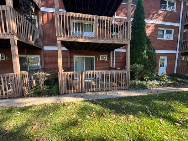 $59,900 | 2002 Old Us 31, Unit 7, Niles, MI 49120