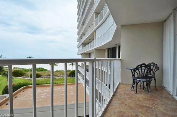 $5,995 | 260 Seaview Court, Unit 404, Marco Island, FL 34145