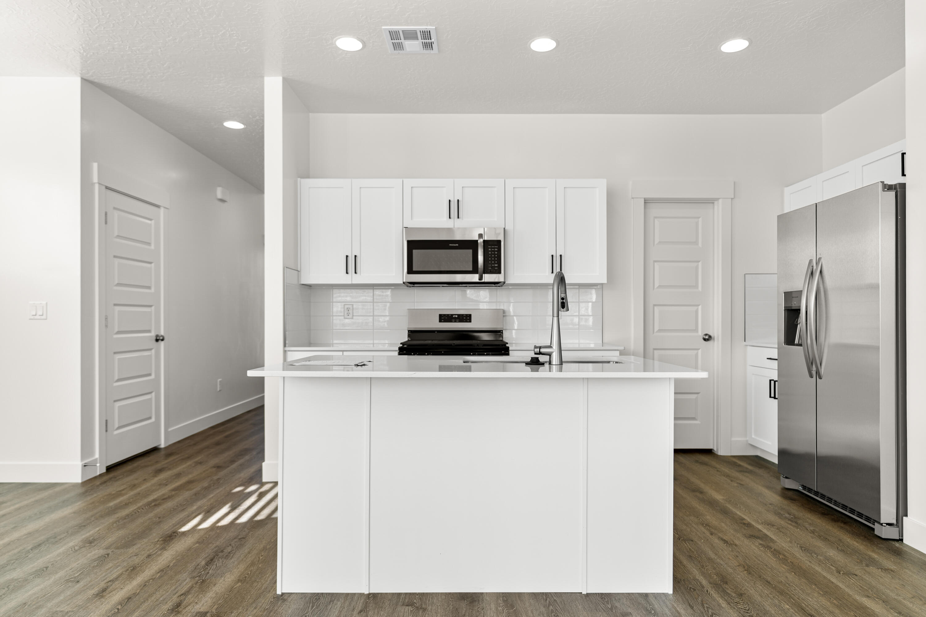 117 Desert Ter Street St. George, UT 84790 - Photo 9 of 22 DSC01205