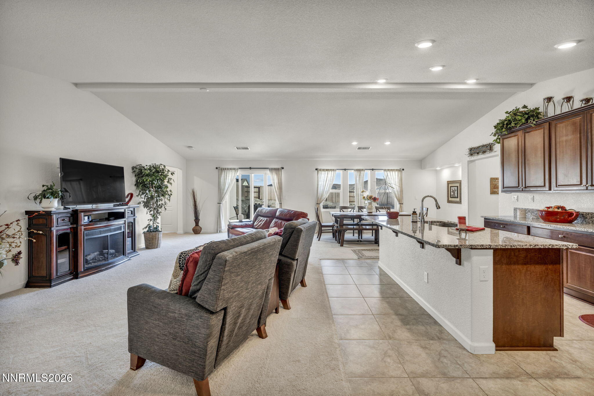 369 Redwall Court Dayton, NV 89403 - Photo 6 of 43 40-web-or-mls-369-redwall-ct