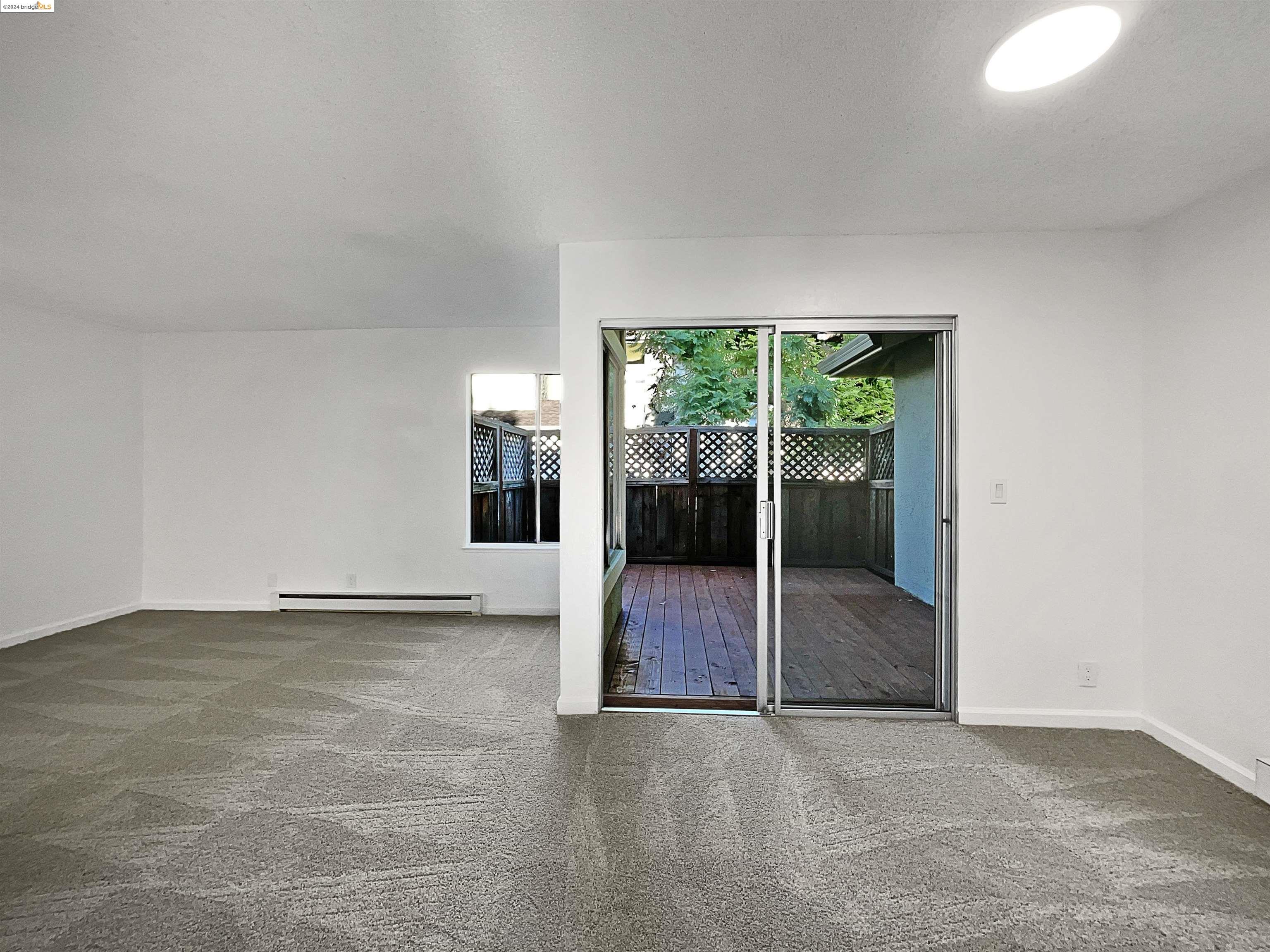 1023 Delna Manor Lane, Unit LANE San Jose, CA 95128 - Photo 16 of 38