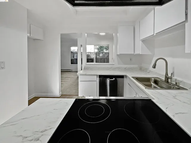 $629,000 | 1023 Delna Manor Lane, Unit LANE, San Jose, CA 95128