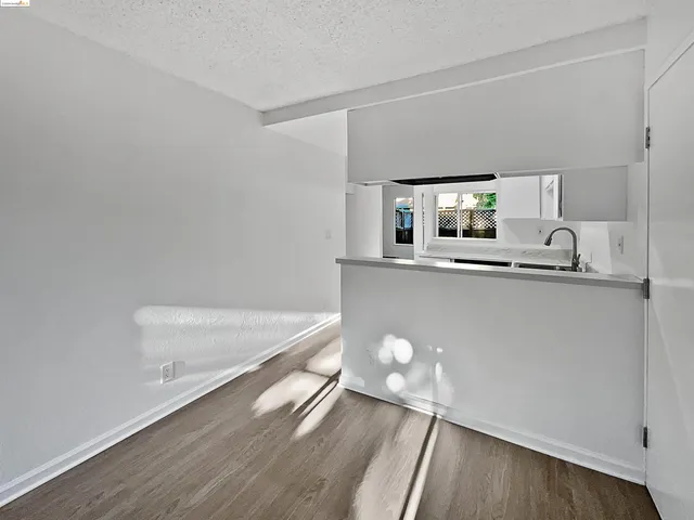 $629,000 | 1023 Delna Manor Lane, Unit LANE, San Jose, CA 95128