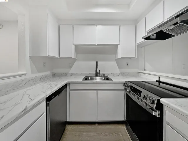 $629,000 | 1023 Delna Manor Lane, Unit LANE, San Jose, CA 95128