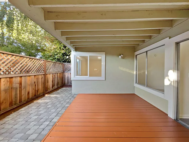 $629,000 | 1023 Delna Manor Lane, Unit LANE, San Jose, CA 95128