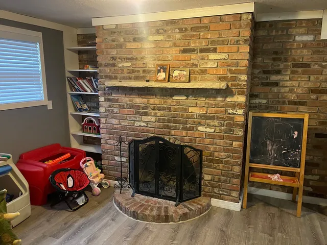 $299,000 | 16334 Ridgeland Avenue, Tinley Park, IL 60477