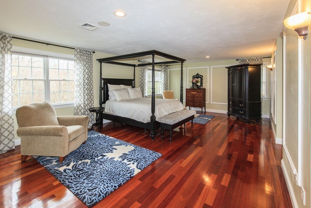 91 Brook Street Raynham, MA 02767 - Photo 27 of 29 Gallery Image 27