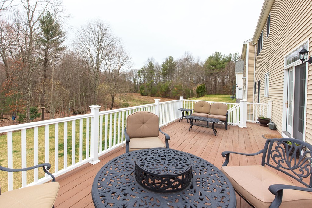 91 Brook Street Raynham, MA 02767 - Photo 4 of 29 Gallery Image 4