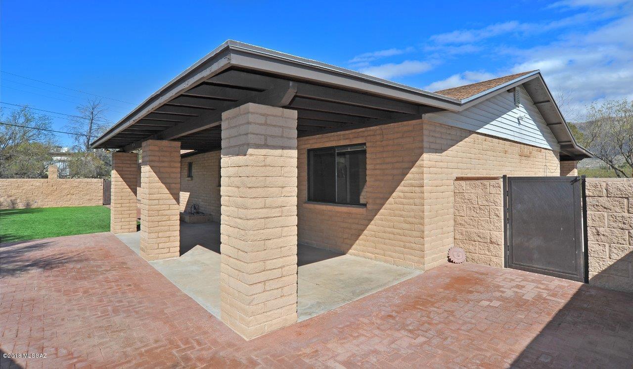 4701 North Bear Canyon Road Tucson, AZ 85749 - Photo 33 of 38