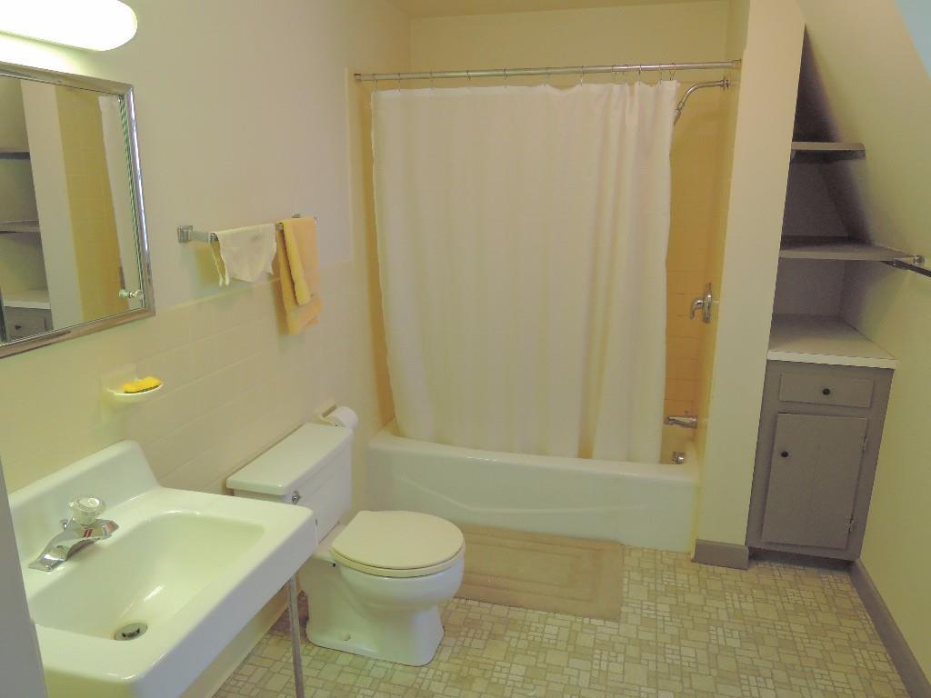 122 Pemaquid Loop Road New Harbor, ME 04554 - Photo 17 of 19 Photo