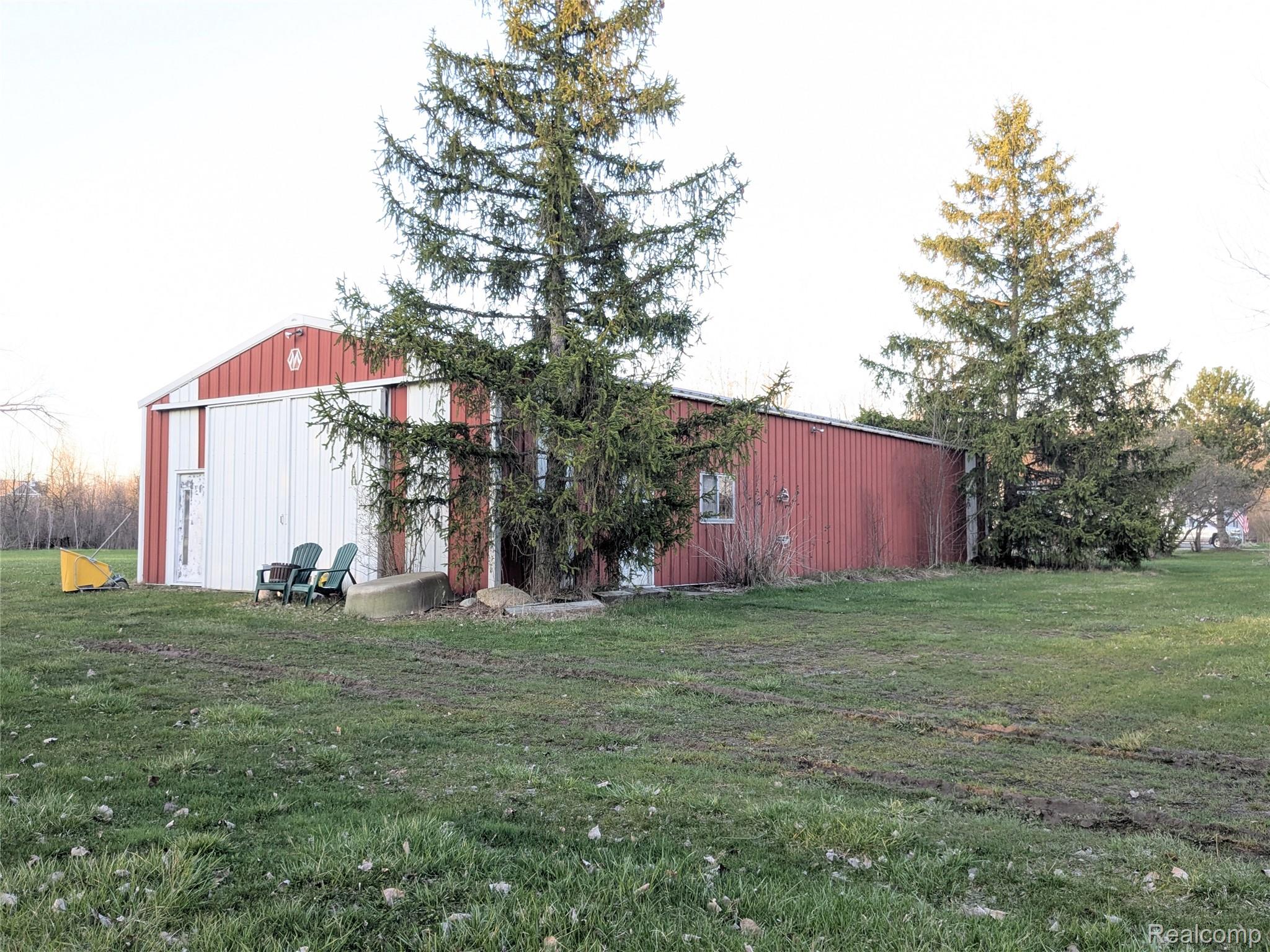 23233 30 Mile Road Ray, MI 48096 - Photo 53 of 73 Morton Pole Barn w/ Two Garage Doors