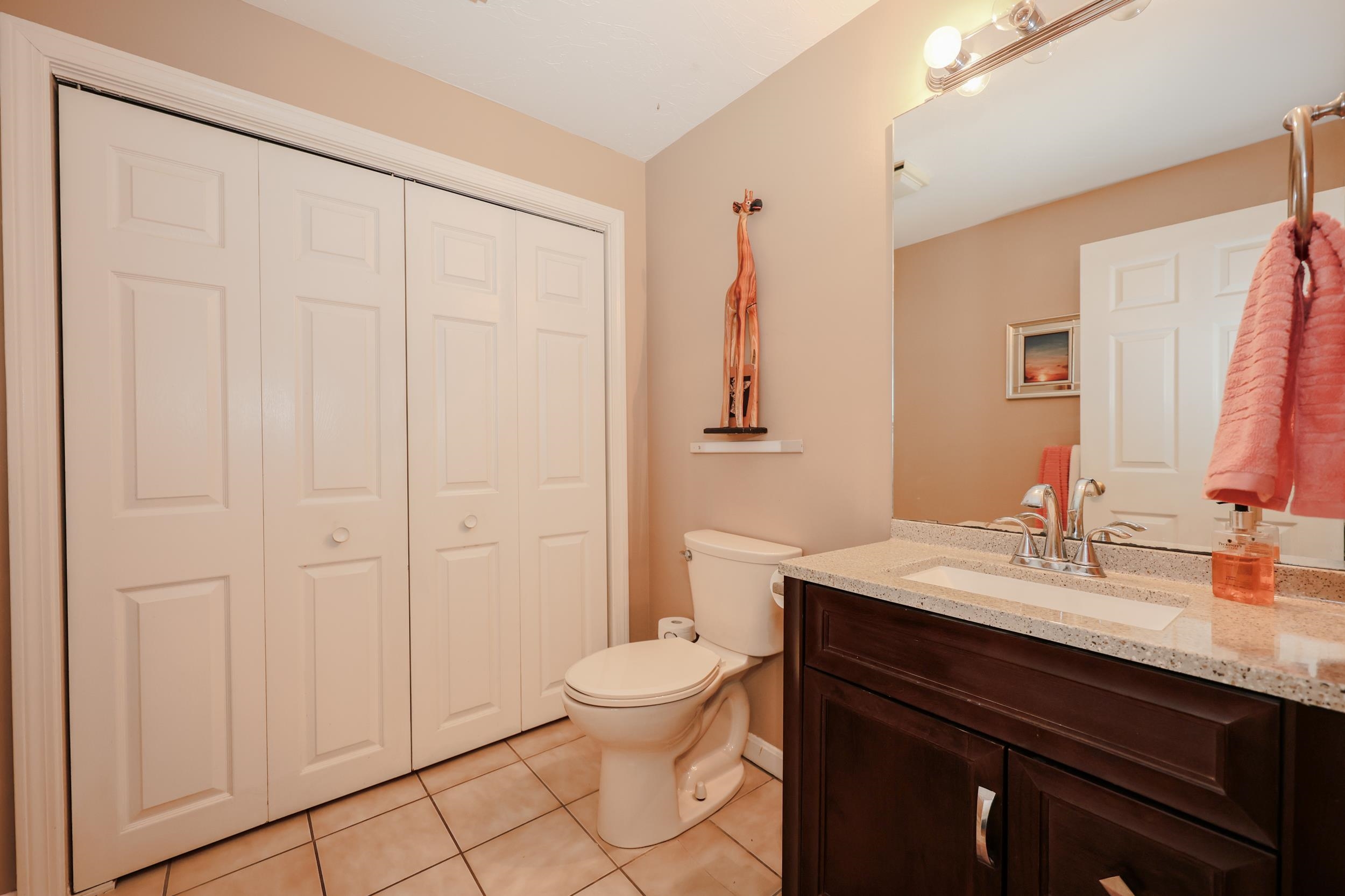 333 Circle Road Manchester, NH 03103 - Photo 15 of 44