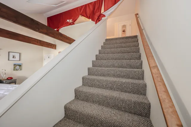 $325,000 | 333 Circle Road, Manchester, NH 03103