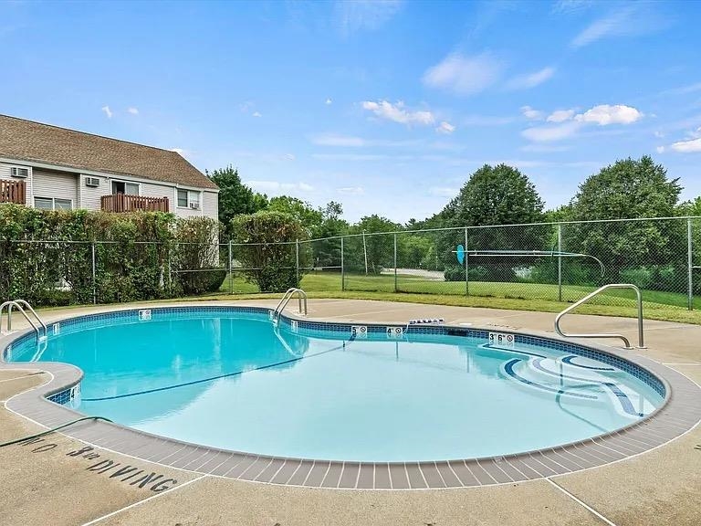 333 Circle Road Manchester, NH 03103 - Photo 40 of 44