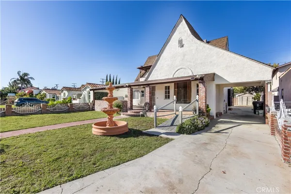 $819,800 | 2651 Flower Street, Huntington Park, CA 90255