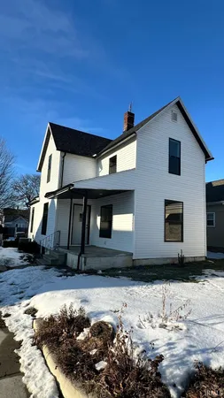 $209,900 | 1222 West Franklin Street, Elkhart, IN 46516