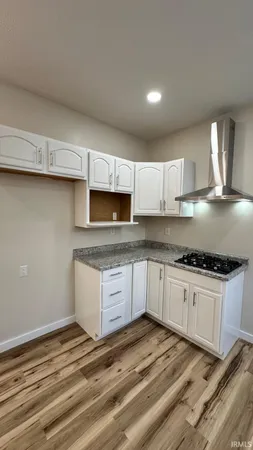$209,900 | 1222 West Franklin Street, Elkhart, IN 46516