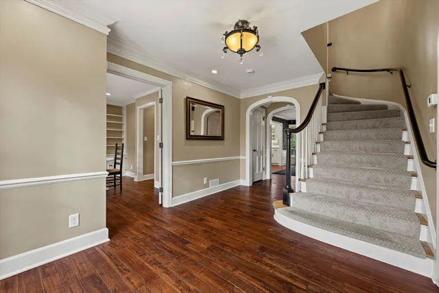 $2,690,000 | 10060 North Range Line Road, Mequon, WI 53092