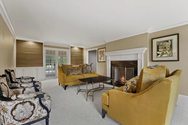 $2,475,000 | 10060 North Range Line Road, Mequon, WI 53092