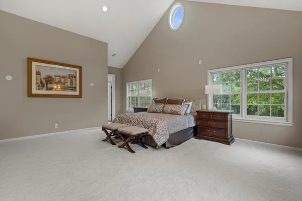$2,475,000 | 10060 North Range Line Road, Mequon, WI 53092
