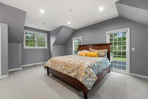 $2,475,000 | 10060 North Range Line Road, Mequon, WI 53092