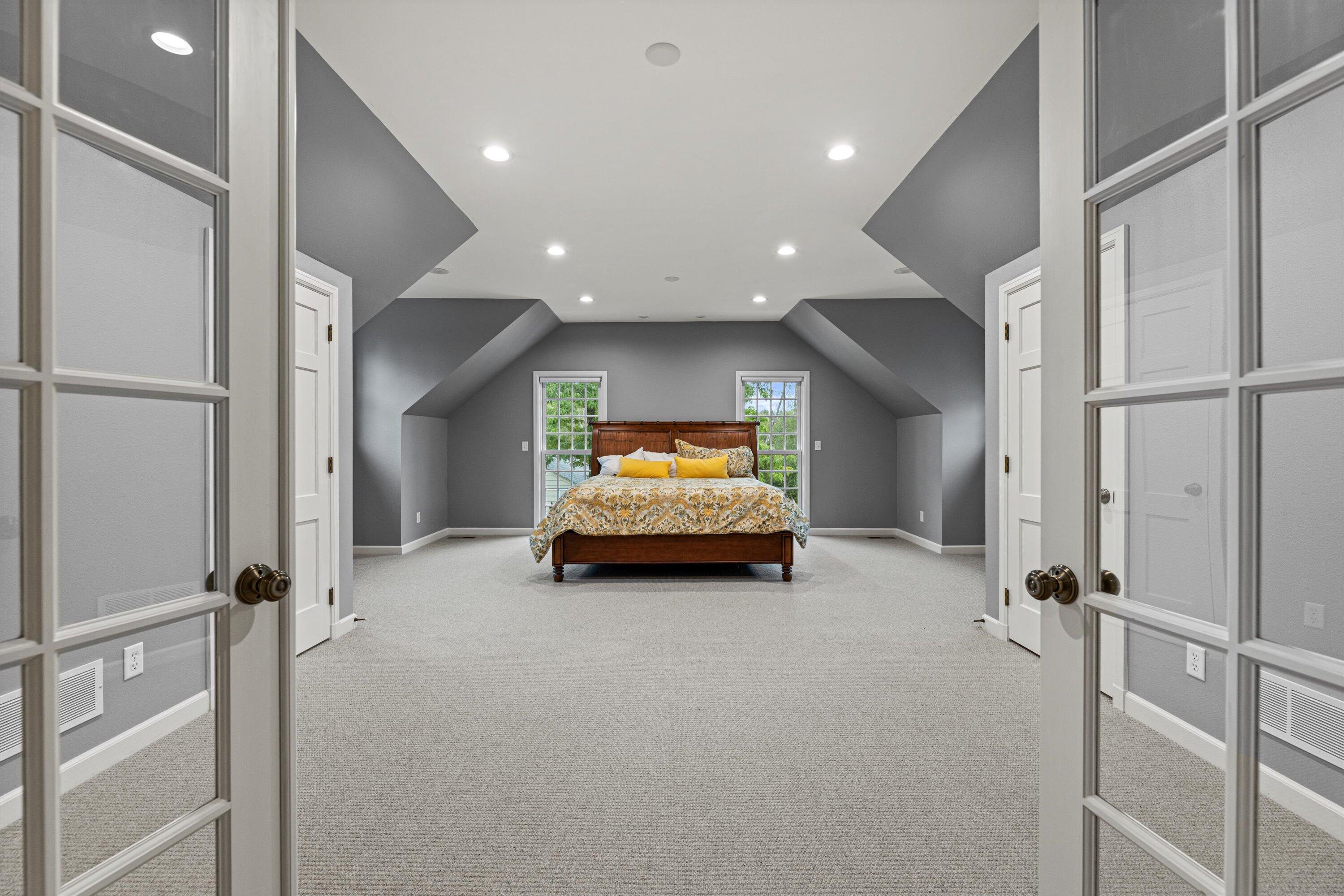 10060 North Range Line Road Mequon, WI 53092 - Photo 47 of 105 Au Pair Suite