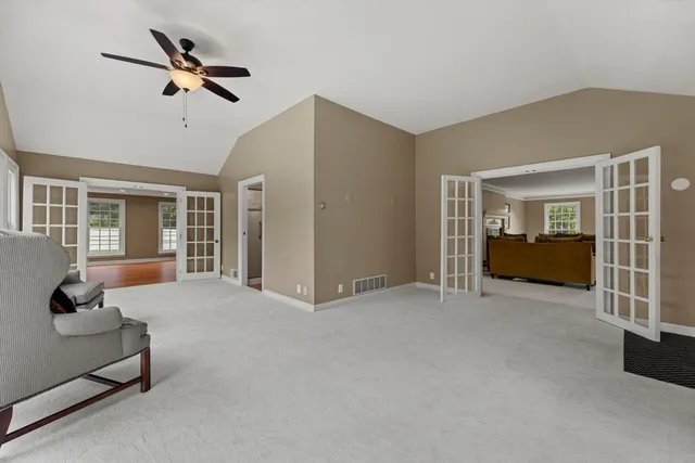 $2,690,000 | 10060 North Range Line Road, Mequon, WI 53092